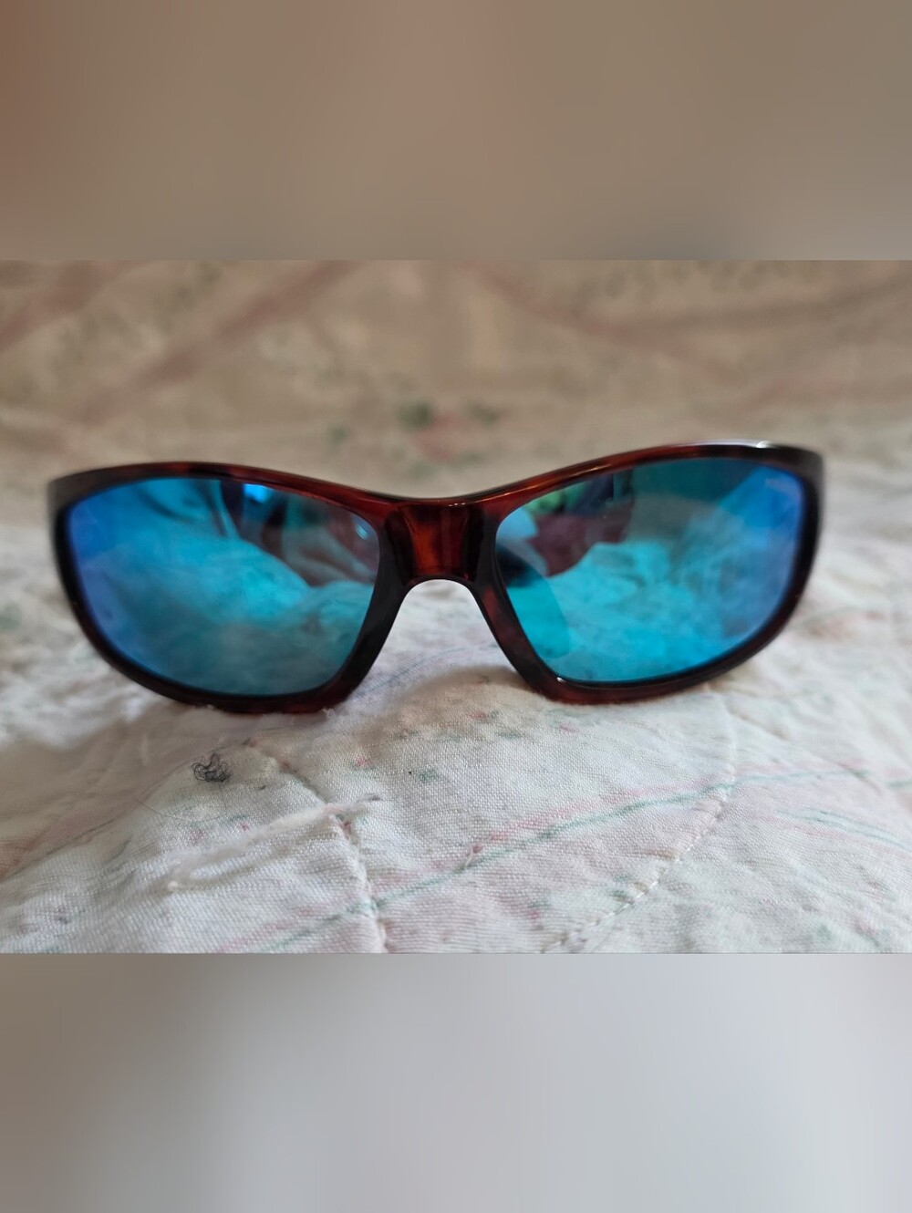 NWOT - Men's Polarized Foster Grant Sunglasses in Tortoise Frame with Blue Lense